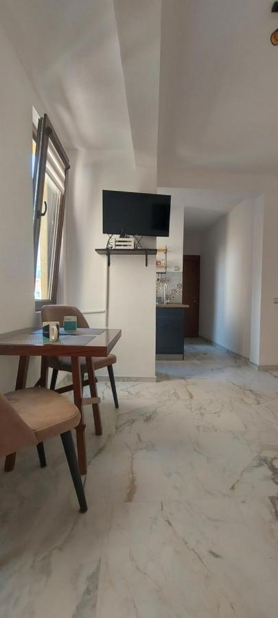 Atonika Apartments 비톨라 외부 사진