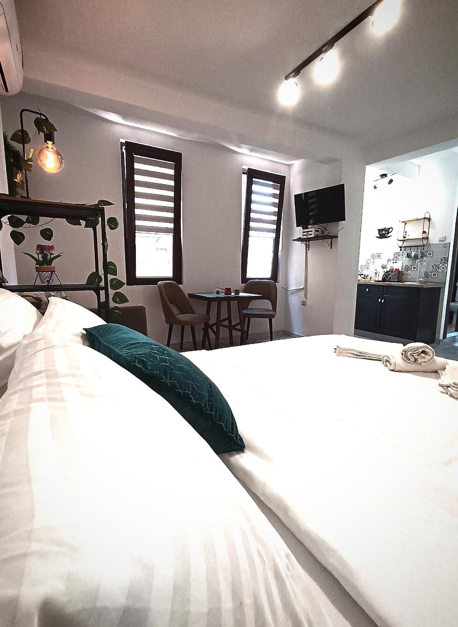 Atonika Apartments 비톨라 객실 사진